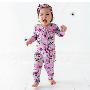 Bums & Roses skull romper